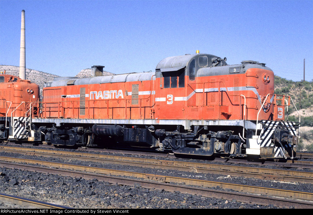 SMA #3 in "Magma Copper Co" paint at SMA/CBRY interchange headed to BLR.